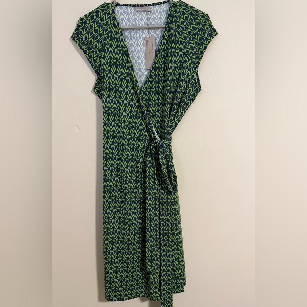 NWT Ellie Kai cap sleeve Wrap Dress Size 12 regular vineyard green nylon